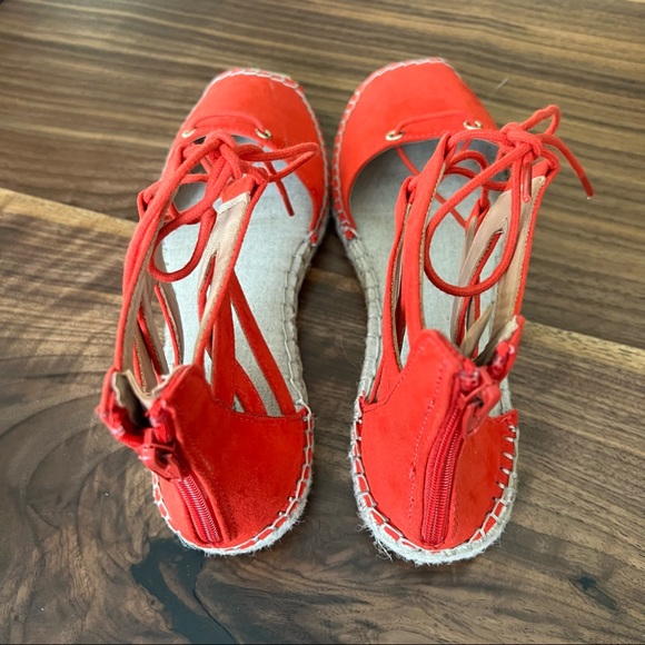 Cute Espadrilles by Merona - Picture 4 of 6